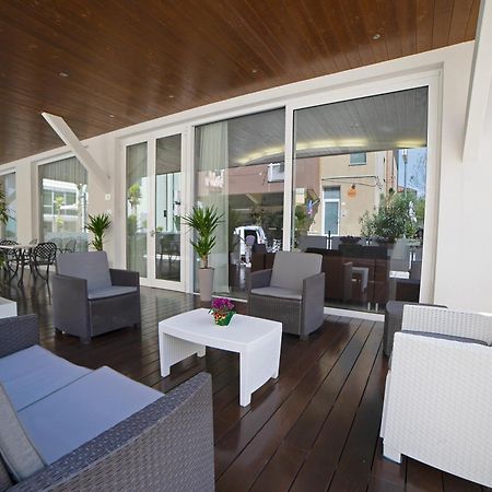 Hotel Ricci Rimini Extérieur photo