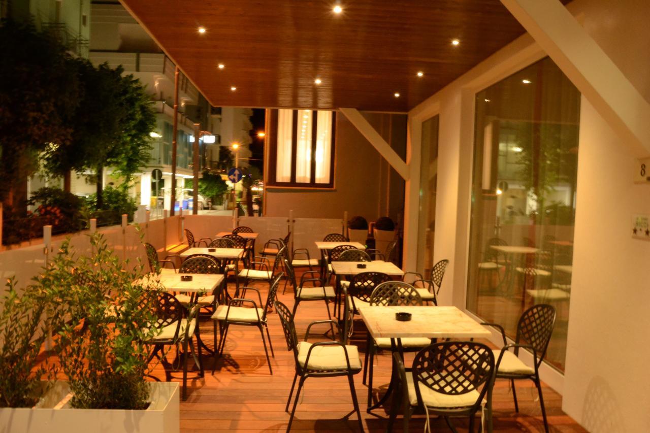 Hotel Ricci Rimini Extérieur photo